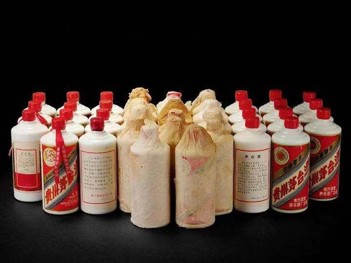 竞秀日照岚山回收酒价格哪里回收(附近上门回收茅台酒）?